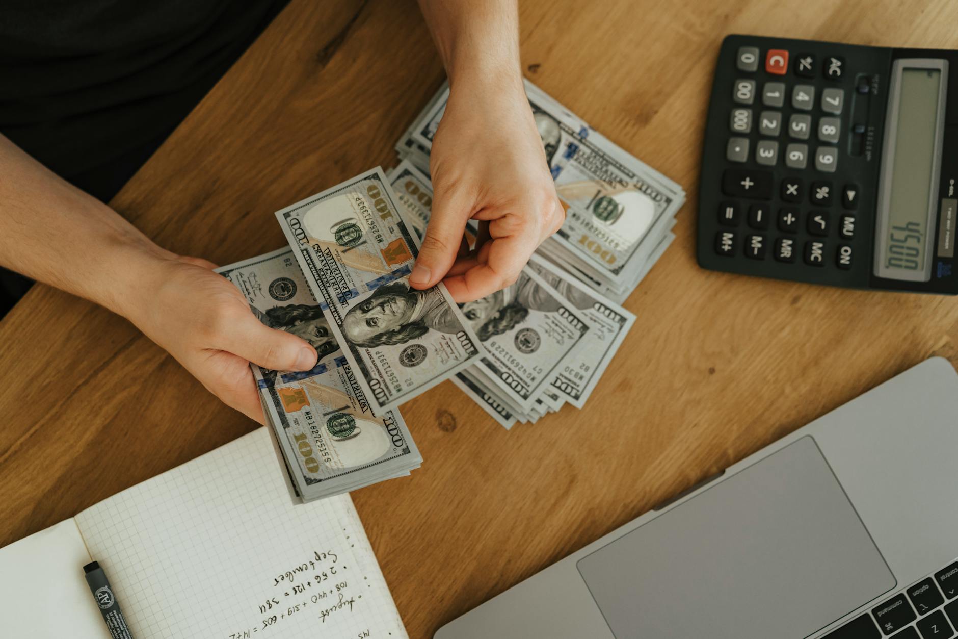 Quản lý vốn tốt giúp người chơi không bị cuốn vào các pha săn boss quá tay.